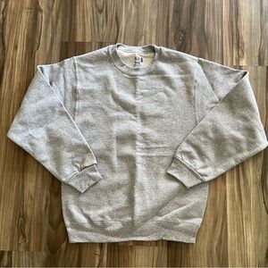Fruit of the Loom grey men small crewneck sweater NWOT